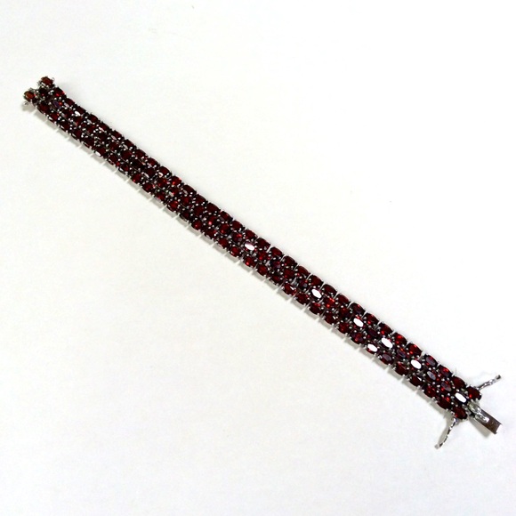Dee Berkley Sterling Silver Red Garnet Bracelet - Picture 3 of 7